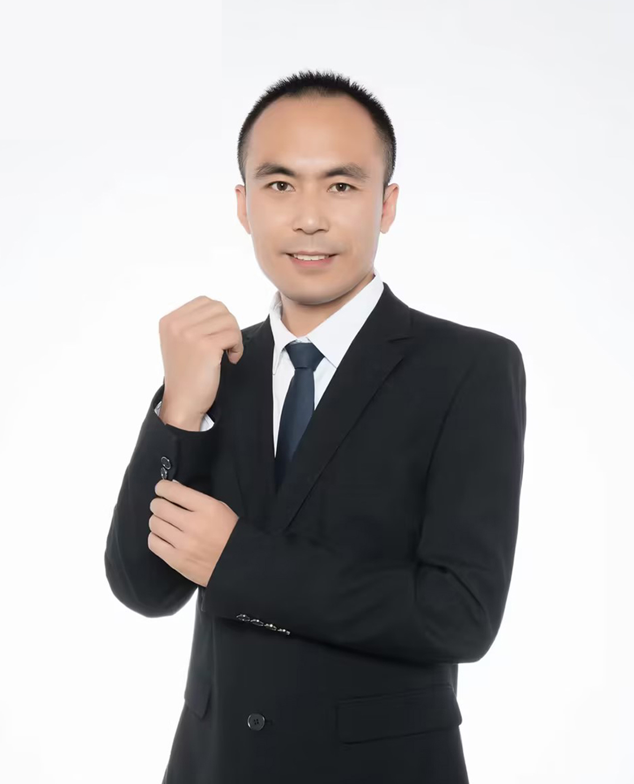 王伟